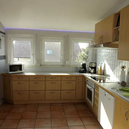 Familien_ferienwohnung Bei Lutz_ens شقة *